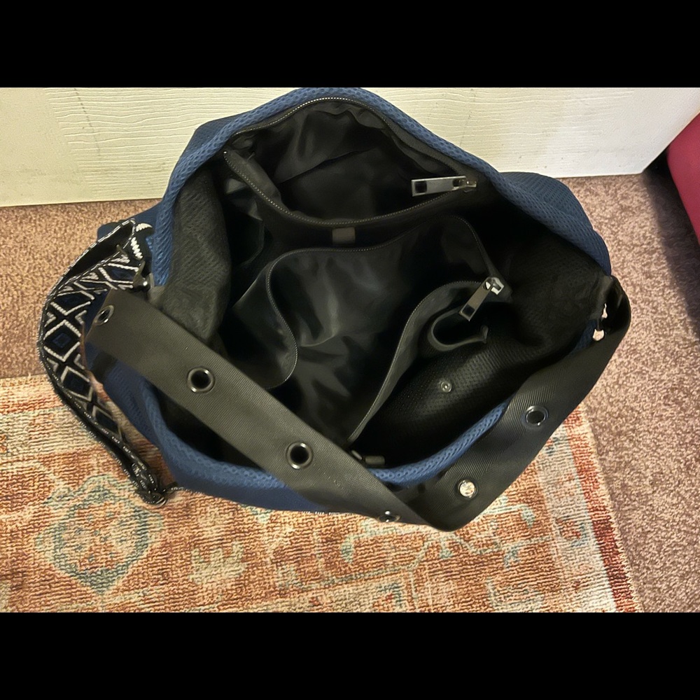 Go Dash Dot bag